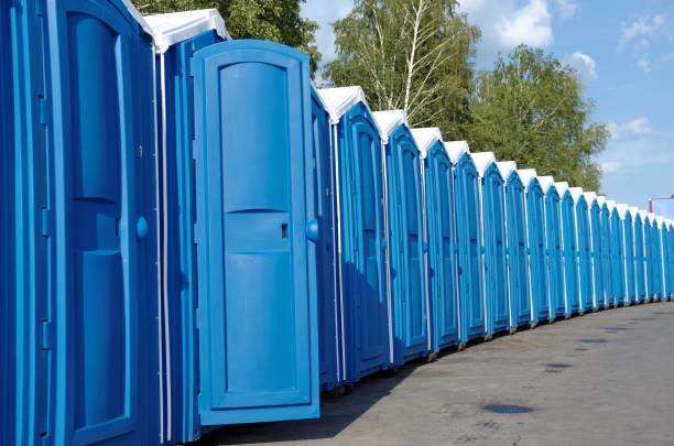 Best Luxury portable toilet rental  in Pearisburg, VA